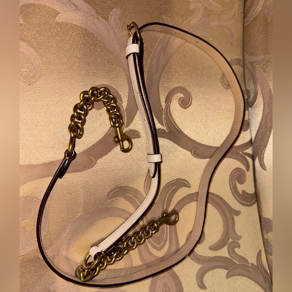 Coach Leather Shoulder Bag - Picture 3 of 6